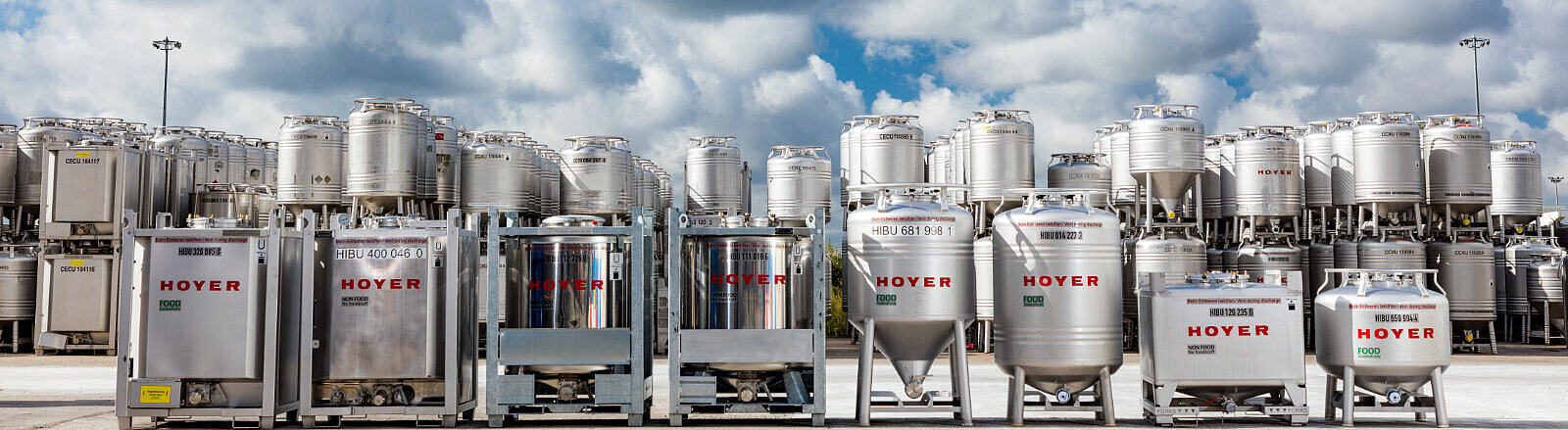 HOYER IBC several types in the depot