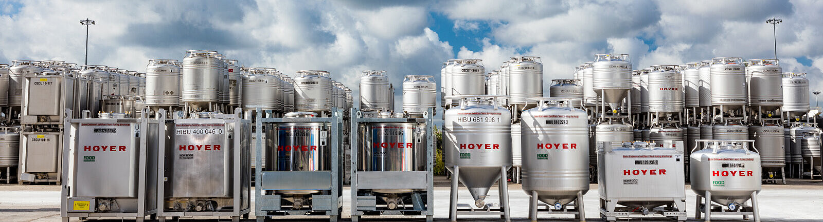 HOYER IBC several types in the depot